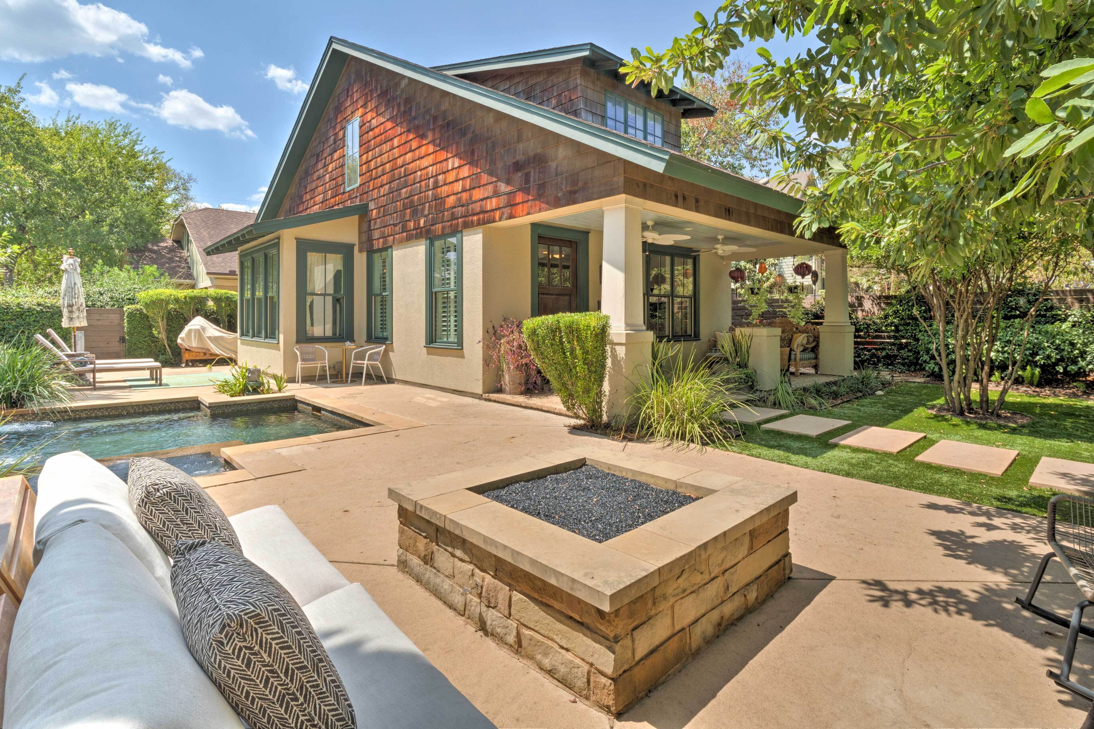 House (2 Bedrooms) | Front of property