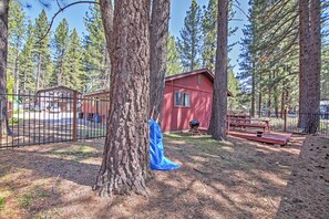 House (3 Bedrooms) | Interior - Quaint Pet-friendly Cabin in South Lake Tahoe! (South Lake Tahoe)