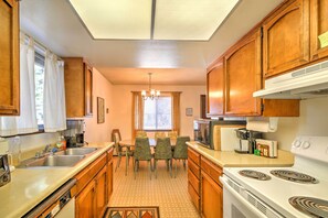 House (3 Bedrooms) | Interior - Quaint Pet-friendly Cabin in South Lake Tahoe! (South Lake Tahoe)