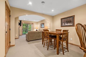 Apartment (3 Bedrooms) | Interior