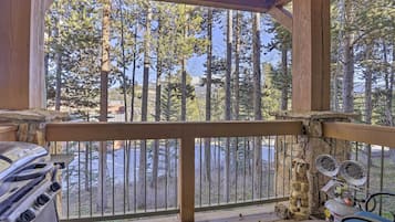 ์ํํธ (2 Bedrooms) | ๋ด๋ถ