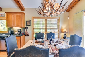 Interior - 1 Mi to Grand Lake: Family-friendly Gem w/ Hot Tub (Grand Lake)