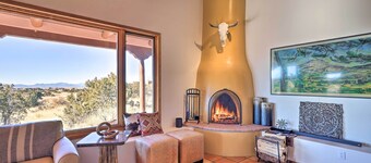 Santa Fe Sanctuary With Views at Every Turn