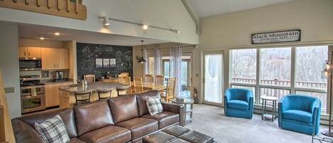 House (4 Bedrooms) | Front of property