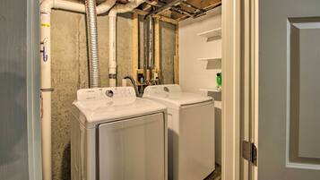 Apartemen (2 Bedrooms) | Interior