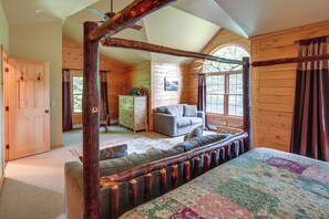 Interior - 4 Mi to Mount Snow: West Dover Cabin w/ Game Room (West Dover)