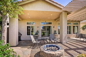 House (2 Bedrooms) | Interior - 2 Mi to Coachella: Indio Home w/ Fire Pit! (Indio)