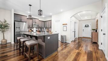 Nhà (4 Bedrooms) | Nội thất