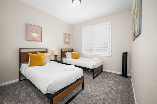 Elegant Escape: Tour Willamette Wine Country!