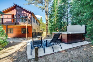 House (4 Bedrooms) | Interior - 5 Mi to Ski Resort: Breck Home w/ Hot Tub! (Breckenridge)