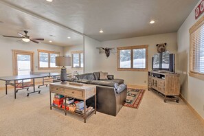 House (4 Bedrooms) | Interior - 5 Mi to Ski Resort: Breck Home w/ Hot Tub! (Breckenridge)
