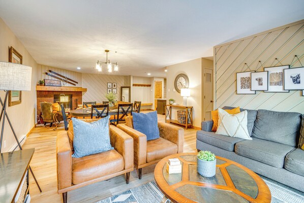 Apartment (2 Bedrooms) | Front of property - 1 Block to Main St: Modern Breckenridge Condo! (Breckenridge)