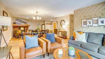 Apartment (2 Bedrooms) | Front of property