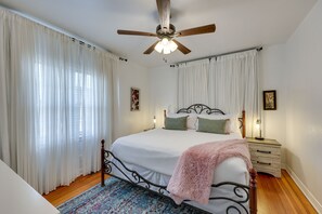 3   間臥室、熨斗/熨衣板、床單