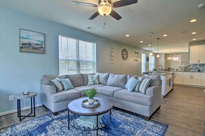 Apartment (3 Bedrooms) | Interior - 5 Mi to Bethany Beach Boardwalk: Home w/ Patio! (Millville)