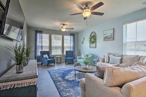 Apartment (3 Bedrooms) | Interior - 5 Mi to Bethany Beach Boardwalk: Home w/ Patio! (Millville)