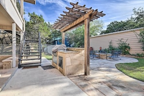 House (5 Bedrooms) | Interior - Canyon Lake Home: Hill Country & Water Views! (Canyon Lake)