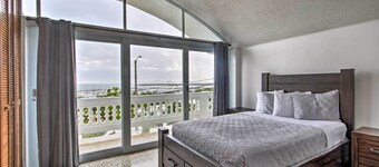 Peaceful Puerto Rico Paradise w/ Views & Balcony