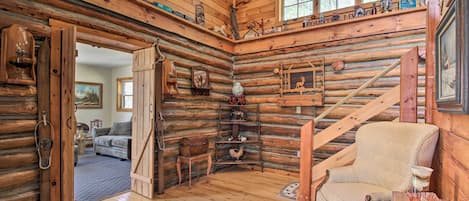 Rumah (2 Bedrooms) | Interior