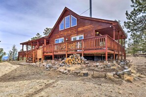 House (3 Bedrooms) | Front of property