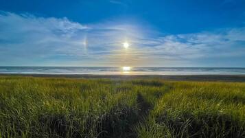 ํ์ฐ์ค (3 Bedrooms) | ๋ด๋ถ