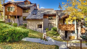 Unclassified image, 5 of 26, button - Slopeside Snowmass Townhome w/ Mountain Views! (Snowmass Village)