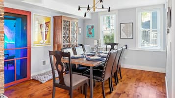 Talo (3 Bedrooms) | Sisätilat