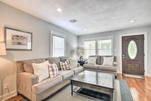 House (3 Bedrooms) | Interior - ~ 1 Mi to Pier, Fishing & Beaches: Galveston Home! (Galveston)