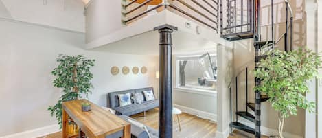 House (1 Bedroom) | Front of property