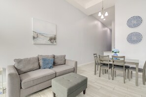 Apartment (1 Bedroom) | Interior