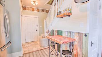 Rumah (2 Bedrooms) | Interior