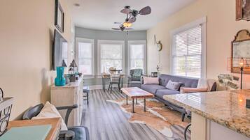 Rumah (2 Bedrooms) | Interior