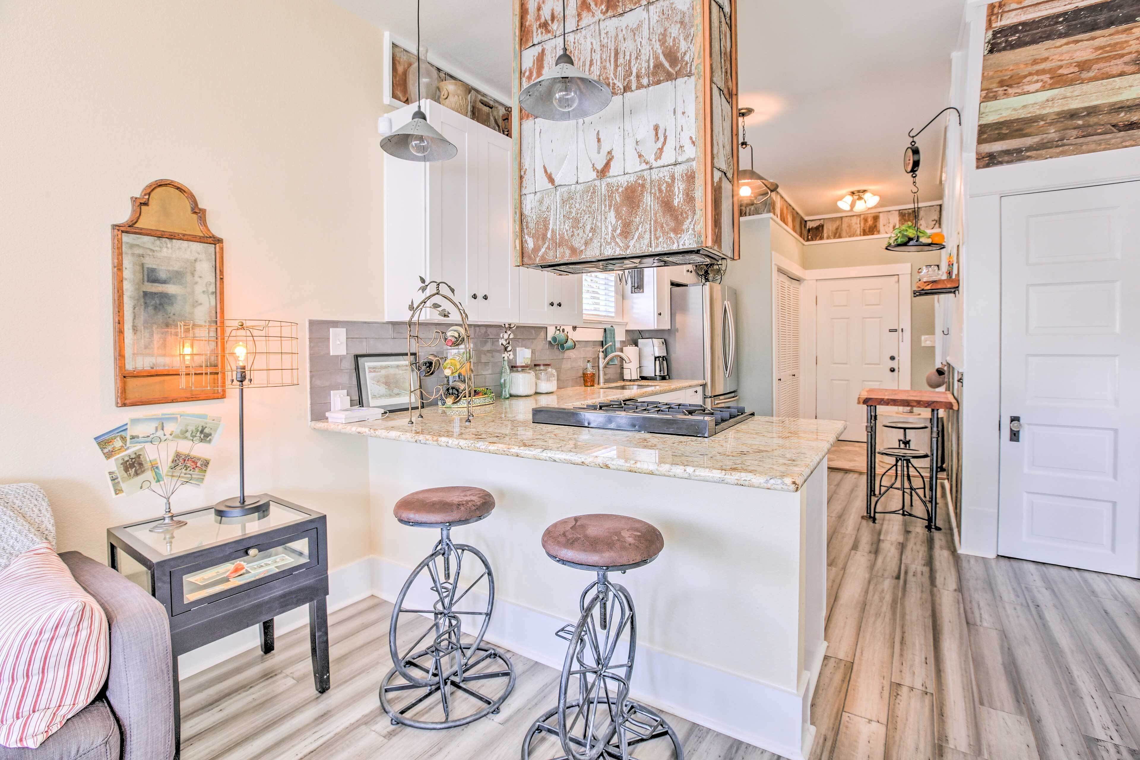 House (2 Bedrooms) | Interior