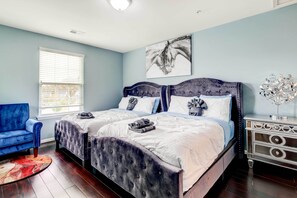 House (5 Bedrooms) | Interior - Downtown DC Home w/ Furnished Patio! (Washington)