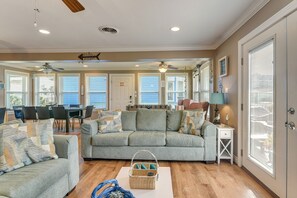 House (2 Bedrooms) | Interior - Steps to Pirate Beach: Galveston Home w/ Deck! (Galveston)
