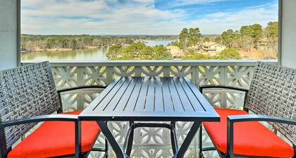 Views & Pool Access: Quaint Condo in Hot Springs!