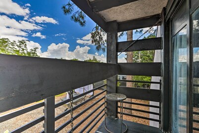 Authentic Clewiston Home w/ Outdoor Game Area