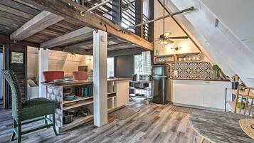 House (1 Bedroom) | Interior