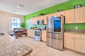 Casa (Multiple Bedrooms) | Interior