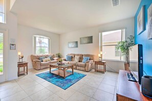 Casa (Multiple Bedrooms) | Interior