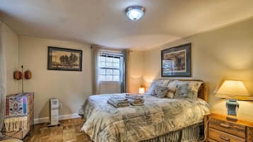 Apartment (1 Bedroom) | Interior