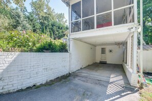 Apartment (1 Bedroom) | Interior