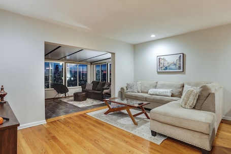 Casa (2 Bedrooms) | Interior. Cincinnati Home, Patio w/ Downtown Views!