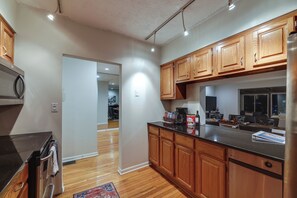House (2 Bedrooms) | Interior - Cincinnati Home, Patio w/ Downtown Views! (Cincinnati)