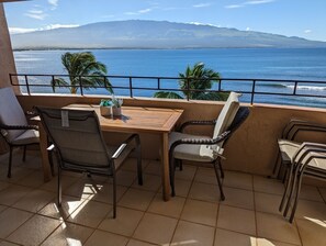 Outdoor dining - Best view in Maui.  Condo fully remodeled.  August special 10% weekly discount. (Wailuku)