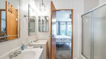 Talo (3 Bedrooms) | Sisätilat