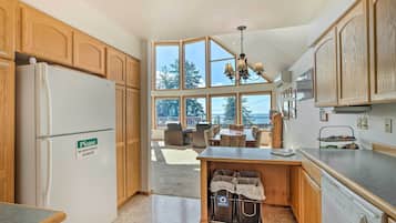 House (3 Bedrooms) | Bahagian dalam