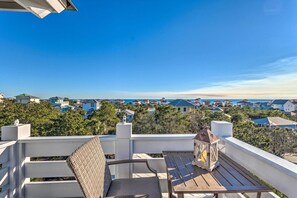 Interior - Santa Rosa Beach Oasis w/ Rooftop Deck & Gulf View (Santa Rosa Beach)