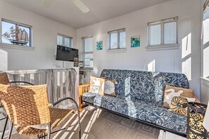 House (3 Bedrooms) | Interior - Santa Rosa Beach Oasis w/ Rooftop Deck & Gulf View (Santa Rosa Beach)