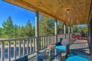 House (3 Bedrooms) | Interior - 24-0132 Alma Retreat w/ Deck: 17 Mi to Skiing (Alma)